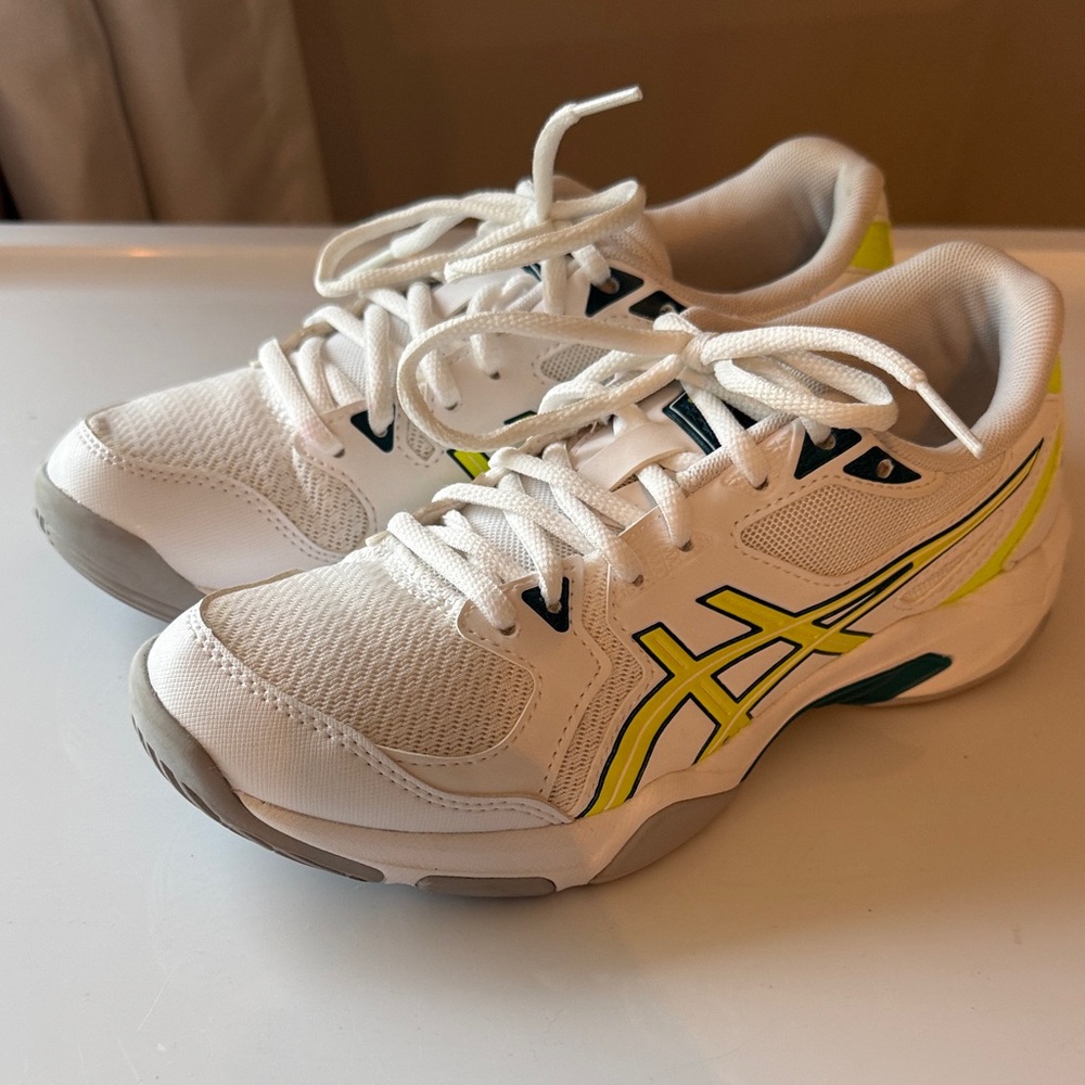 Asics Gel Rocket 10 White and Neon Yellow Sneakers volleyball Fencing